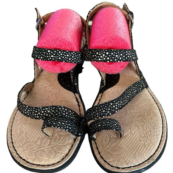 BOC black strappy toe loop flats size 8 - Picture 1 of 8